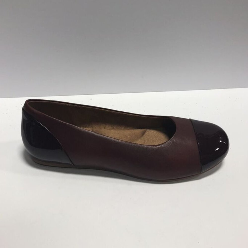 SoftWalk Sonoma Cap Toe Womens Flat Dark Red Size 10.5 M